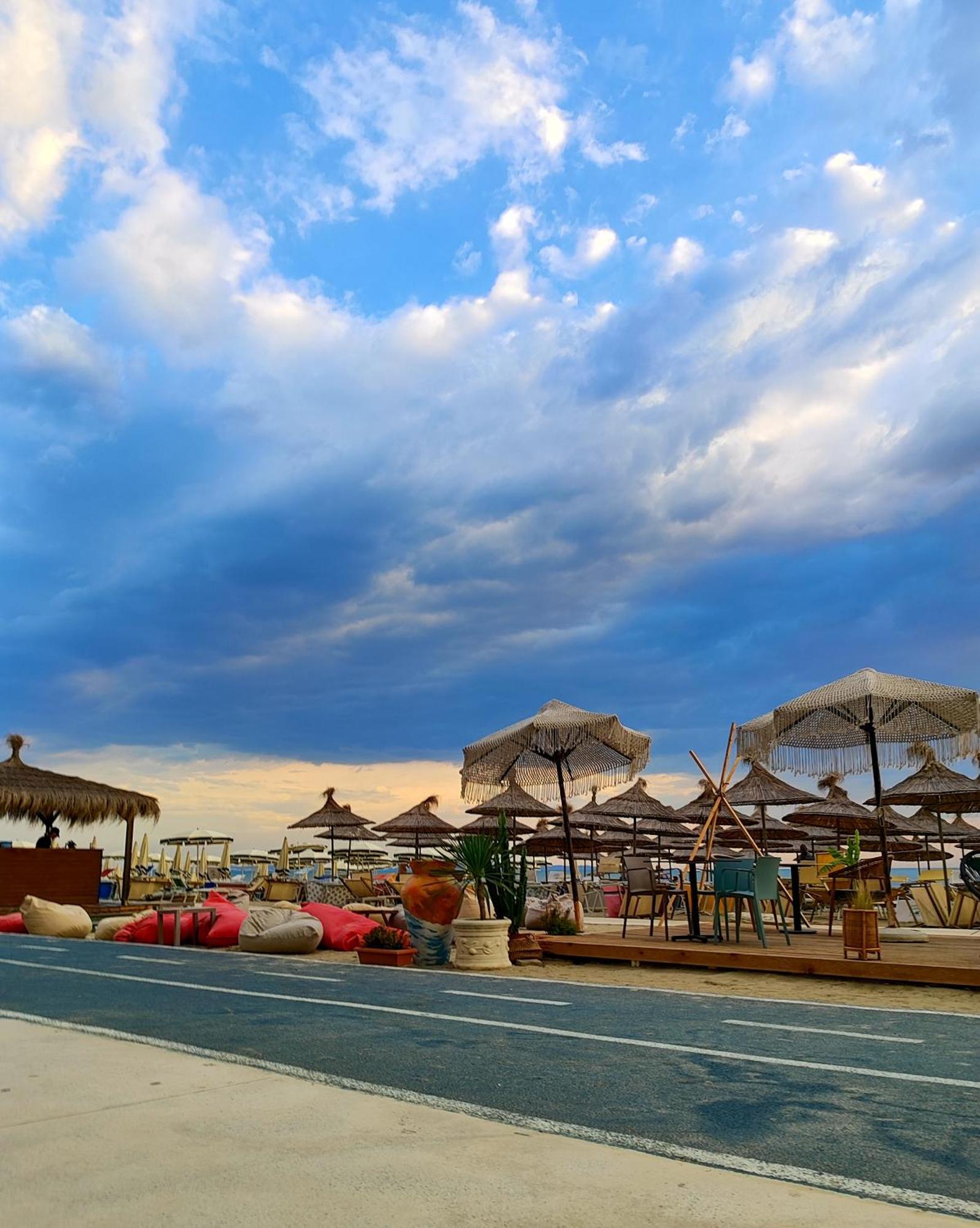 Calm Blue Sea Apartment Durrës Exterior foto